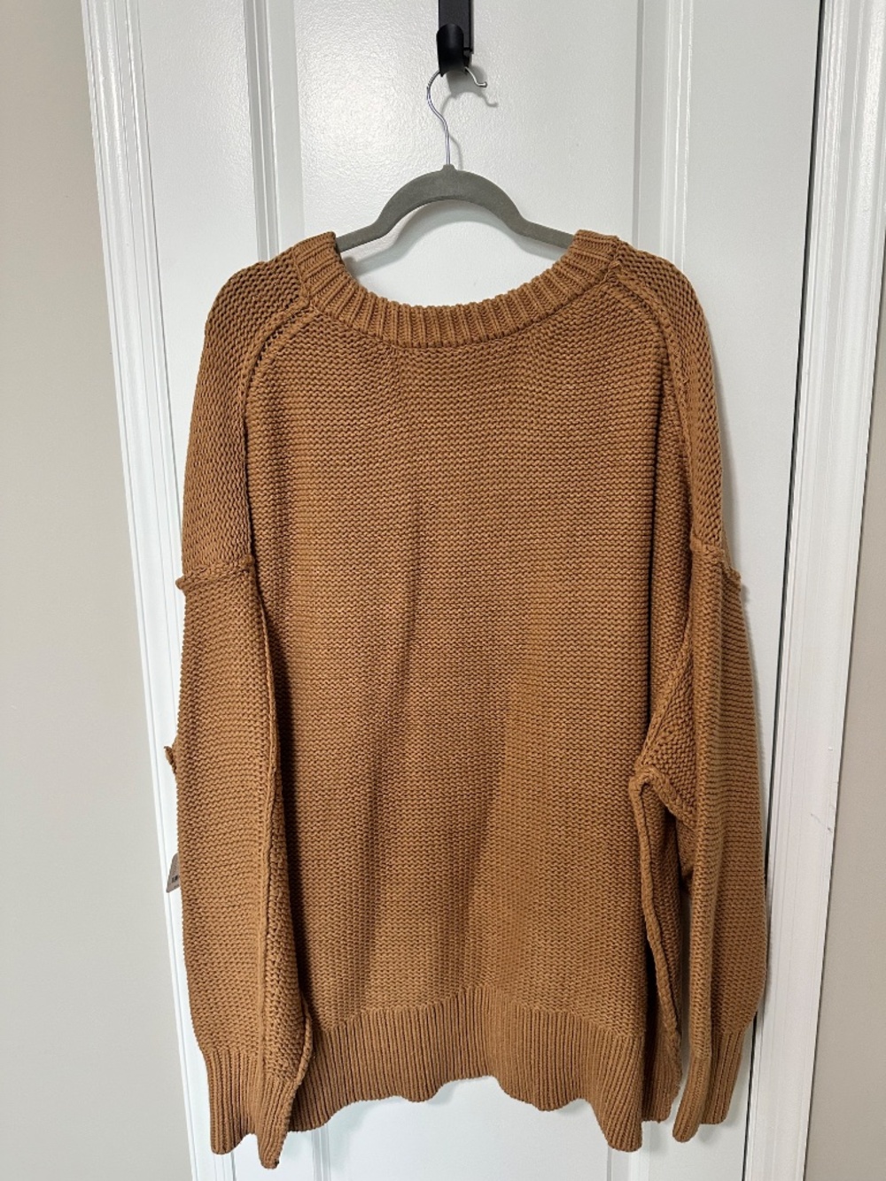 Free People Alli V-Neck - Picture 3 of 3